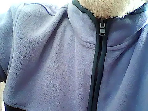 Snapshot of xcimeru chatting on February 28, 3:04 pm xcimeru online show from February 28, 3:04 pm