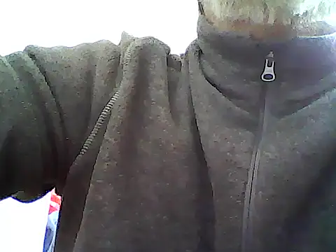 Snapshot of xcimeru chatting on March 1, 8:23 am xcimeru online show from March 1, 8:23 am