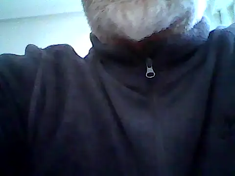 Snapshot of xcimeru chatting on March 10, 6:49 am xcimeru online show from March 10, 6:49 am