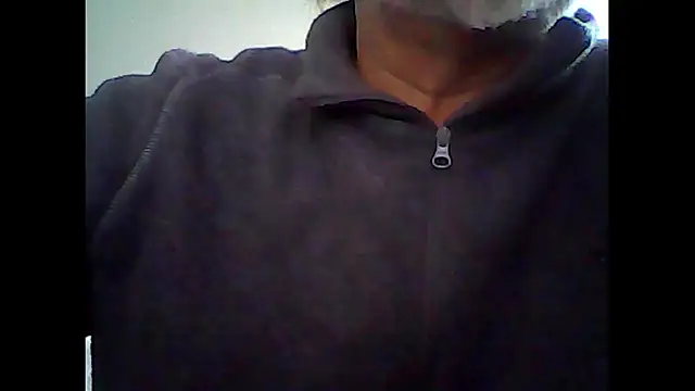 Snapshot of xcimeru chatting on September 11, 6:24 am xcimeru online show from September 11, 6:24 am