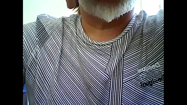 Snapshot of xcimeru chatting on September 13, 6:18 pm xcimeru online show from September 13, 6:18 pm