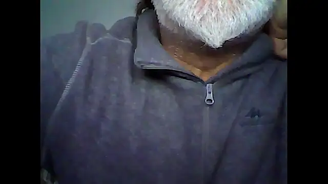 Snapshot of xcimeru chatting on October 9, 6:44 am xcimeru online show from October 9, 6:44 am