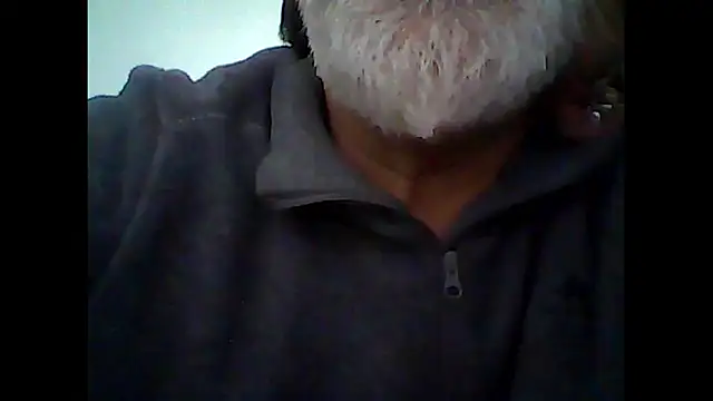 Snapshot of xcimeru chatting on October 14, 6:47 am xcimeru online show from October 14, 6:47 am