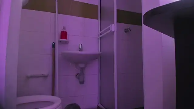 izaro22 online show from November 27, 2:46 am