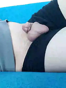 Snapshot of firari3555 chatting on December 15, 8:07 am firari3555 online show from December 15, 8:07 am