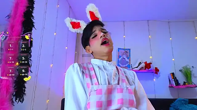 Ariel Femboy  online show from November 30, 4:05 am