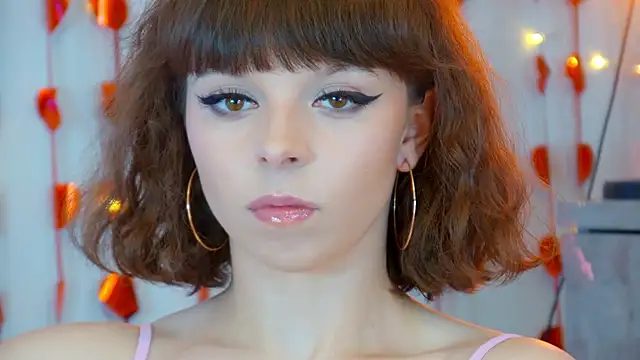 ElisabethDavis online show from February 25, 5:22 pm