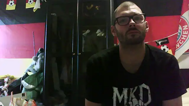 Die-geile-Sau online show from September 18, 3:25 pm