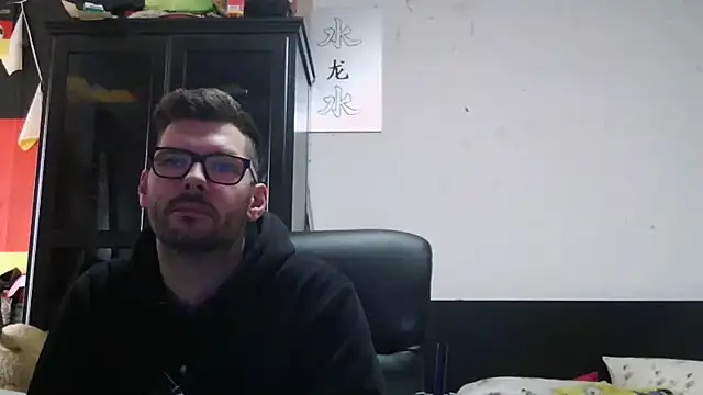 Die-geile-Sau online show from April 12, 9:14 am