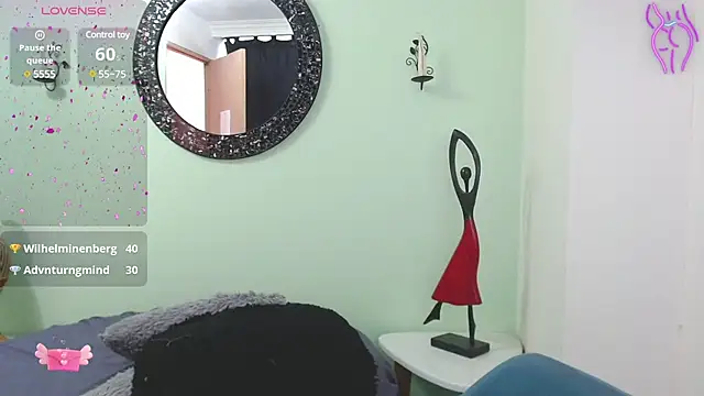 Snapshot of Sofia_Franco_ chatting on December 30, 10:12 pm Sofia Franco online show from December 30, 10:12 pm