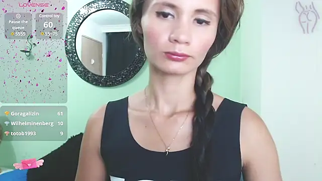 Snapshot of Sofia_Franco_ chatting on January 15, 4:25 am Sofia Franco online show from January 15, 4:25 am