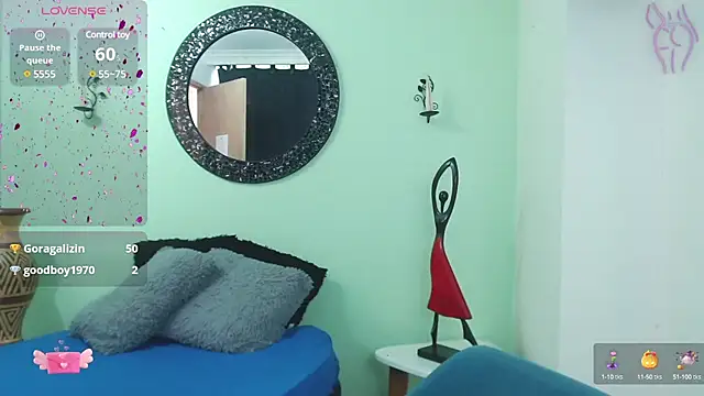 Snapshot of Sofia_Franco_ chatting on March 3, 10:10 pm Sofia Franco online show from March 3, 10:10 pm