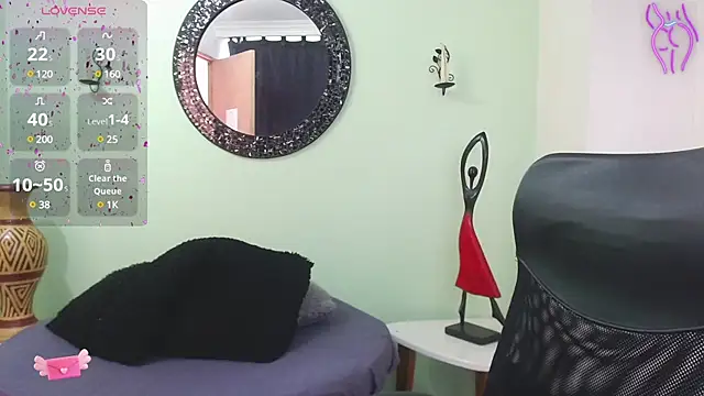 Snapshot of Sofia_Franco_ chatting on March 7, 6:11 pm Sofia Franco online show from March 7, 6:11 pm