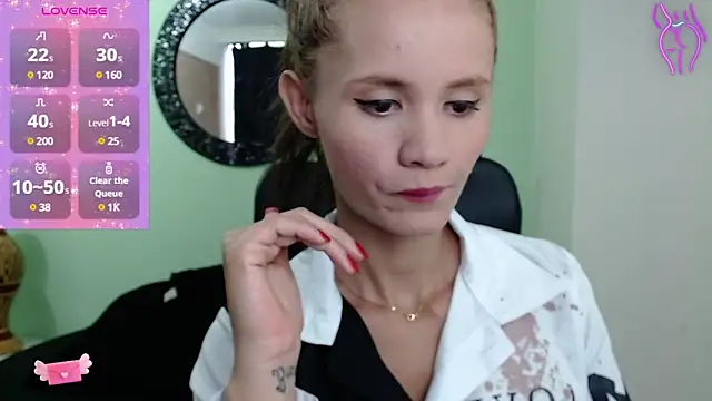 Snapshot of Sofia_Franco_ chatting on March 22, 7:09 pm Sofia Franco online show from March 22, 7:09 pm