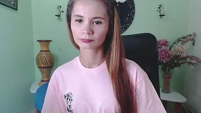 Snapshot of Sofia_Franco_ chatting on September 26, 6:56 pm Sofia Franco online show from September 26, 6:56 pm