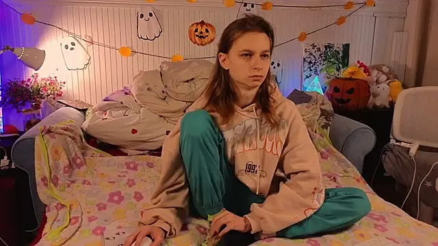 Snapshot of Frank_Fraer chatting on October 26, 2:23 pm Frank Fraer online show from October 26, 2:23 pm