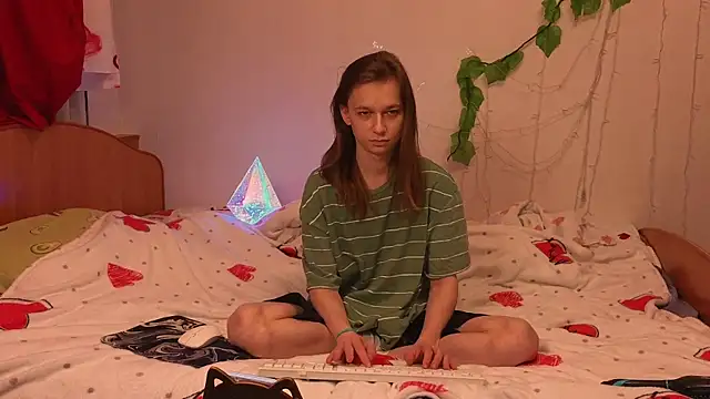 Frank Fraer online show from March 12, 7:09 pm