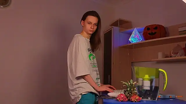 Frank Fraer online show from April 5, 11:07 am