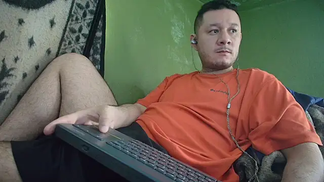 sweet cock28 online show from September 17, 3:24 pm