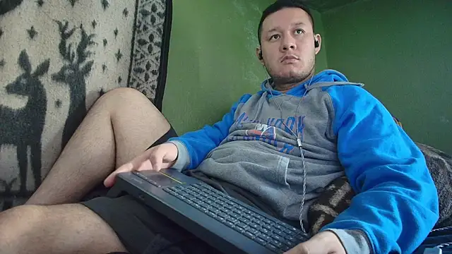 sweet cock28 online show from March 20, 3:17 pm