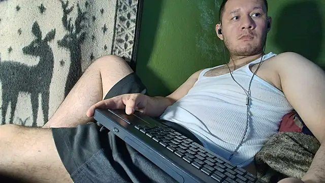 sweet cock28 online show from April 18, 3:21 am