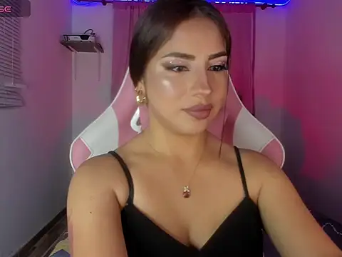 lucykinky22 online show from October 25, 10:26 pm