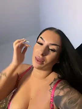 Mia-Bremer online show from January 1, 4:18 pm