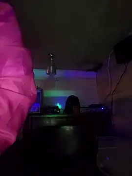 Snapshot of SeductionSilera chatting on January 26, 4:30 am SeductionSilera online show from January 26, 4:30 am