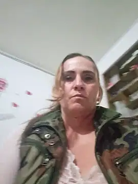 Snapshot of SeductionSilera chatting on February 14, 6:29 pm SeductionSilera online show from February 14, 6:29 pm