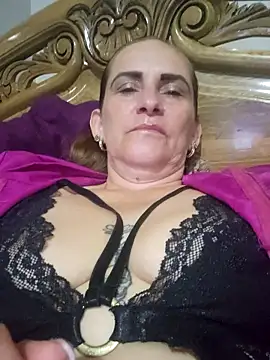 Snapshot of SeductionSilera chatting on March 11, 3:56 pm SeductionSilera online show from March 11, 3:56 pm