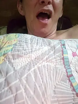 Snapshot of SeductionSilera chatting on September 12, 6:02 am SeductionSilera online show from September 12, 6:02 am