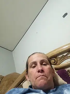 Snapshot of SeductionSilera chatting on October 10, 11:04 pm SeductionSilera online show from October 10, 11:04 pm