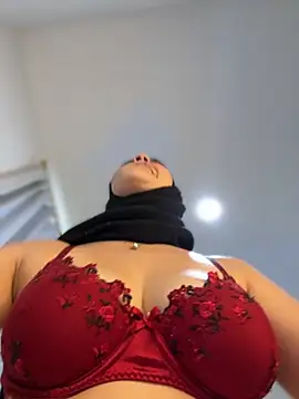 naughty  angel online show from September 17, 11:01 am