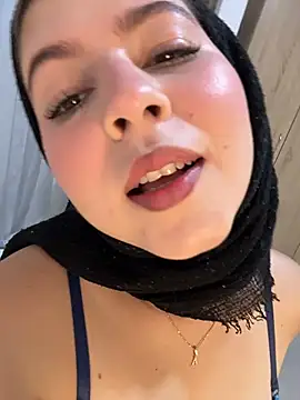 naughty  angel online show from December 16, 11:15 am