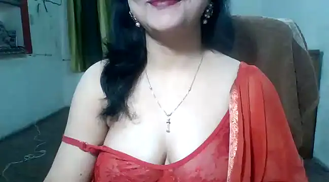Snapshot of Cute_Mahi22 chatting on January 13, 6:49 am Cute Mahi22 online show from January 13, 6:49 am