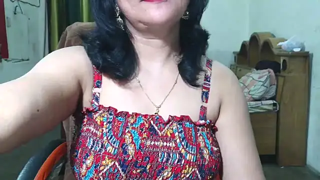 Snapshot of Cute_Mahi22 chatting on September 27, 6:29 am Cute Mahi22 online show from September 27, 6:29 am