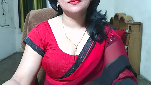 Snapshot of Cute_Mahi22 chatting on October 23, 12:26 pm Cute Mahi22 online show from October 23, 12:26 pm