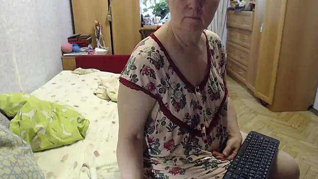 zarinafonliberman online show from September 18, 5:53 am