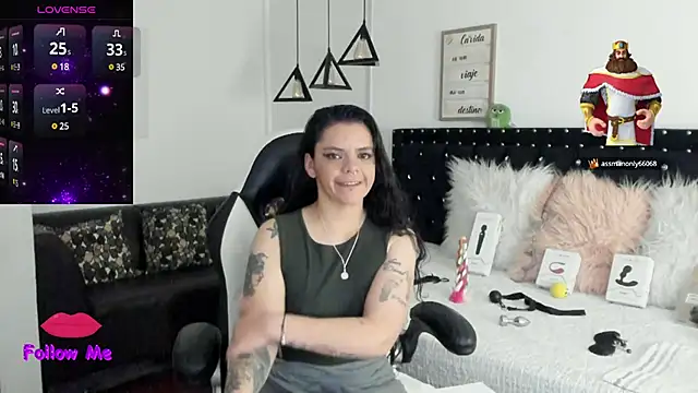 Snapshot of natasha_logan_ chatting on March 3, 1:20 pm natasha logan online show from March 3, 1:20 pm