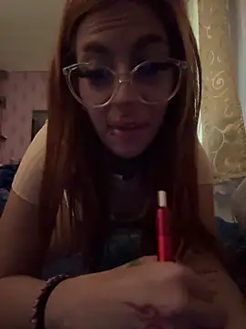 Snapshot of tedybunny69 chatting on February 15, 10:14 am tedybunny69 online show from February 15, 10:14 am