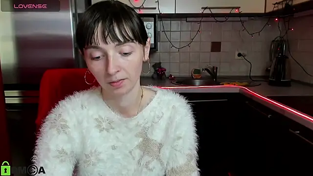 TayanaJons online show from February 24, 10:48 am