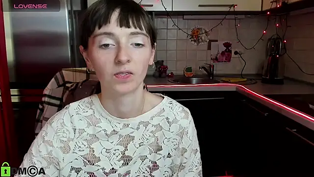 TayanaJons online show from March 6, 11:03 am