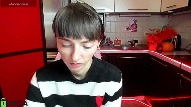 TayanaJons online show from November 26, 7:53 am