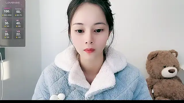 Snapshot of Judy520 chatting on December 16, 11:39 pm Judy520 online show from December 16, 11:39 pm