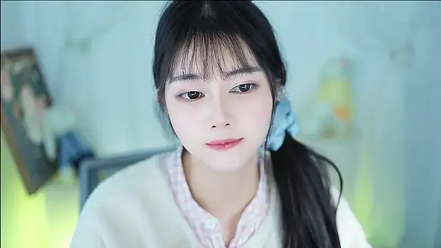 Snapshot of Judy520 chatting on February 28, 6:32 am Judy520 online show from February 28, 6:32 am