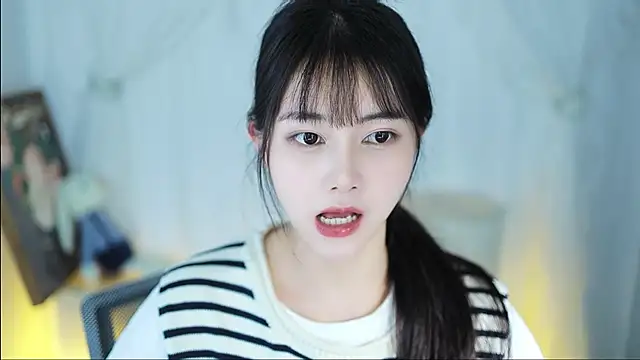 Snapshot of Judy520 chatting on February 28, 3:26 pm Judy520 online show from February 28, 3:26 pm