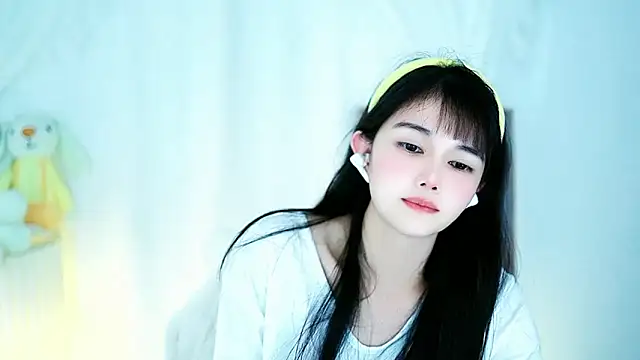 Snapshot of Judy520 chatting on March 11, 7:04 am Judy520 online show from March 11, 7:04 am