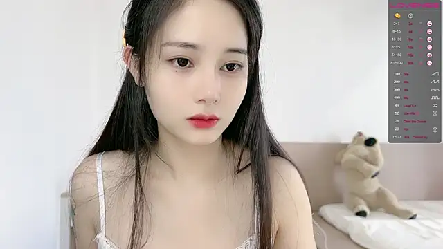 Snapshot of Judy520 chatting on October 3, 1:13 am Judy520 online show from October 3, 1:13 am