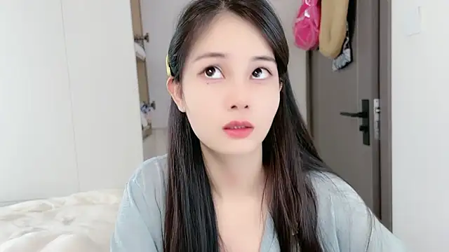 Snapshot of Judy520 chatting on November 8, 1:06 am Judy520 online show from November 8, 1:06 am