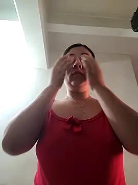 selena gomez2 online show from December 12, 12:12 pm